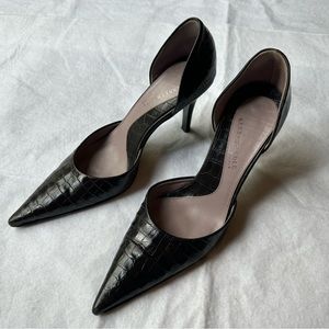 Shiny black “faux skin” Kenneth Cole heels